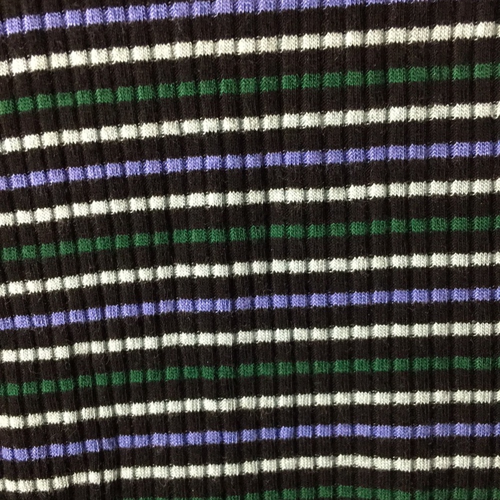 Top - Picture 2 of 3